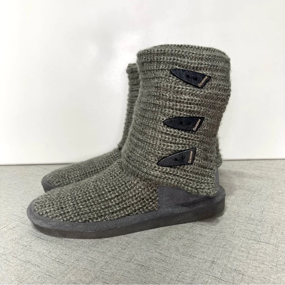 BearPaw Women’s Gray Knitted Tall Sweater Boots 6